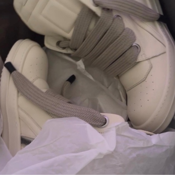 Cream High-Top Rick Owen’s